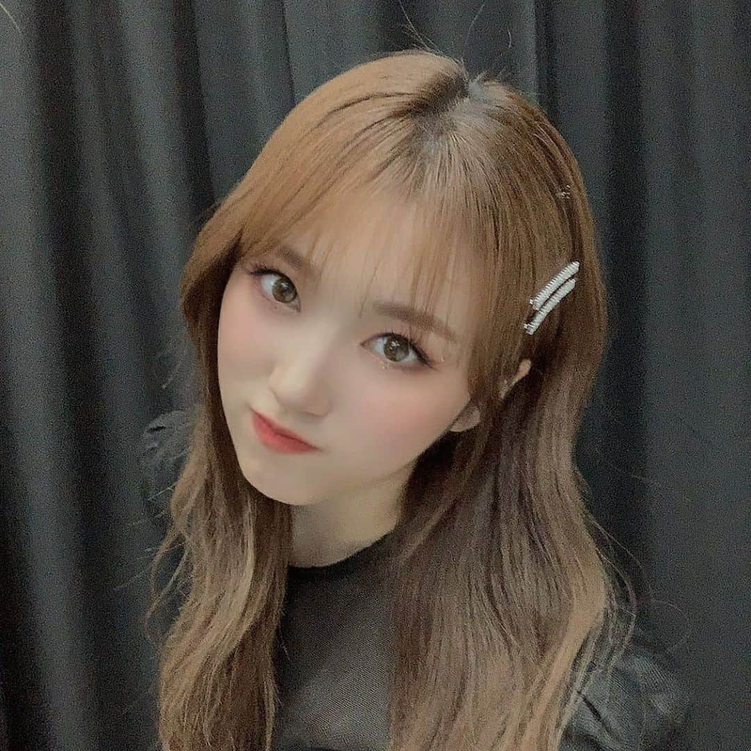 IZ*ONEさんのインスタグラム写真 - (IZ*ONEInstagram)「TIF 재밌었당👀  TIF楽しかった👀  #나코 #なこ #矢吹奈子 #IZONE #아이즈원 #アイズワン」10月8日 21時27分 - official_izone