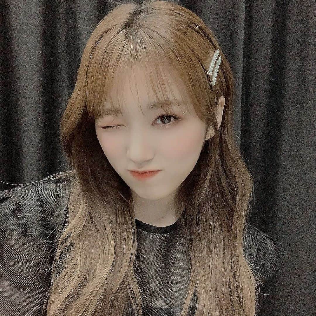 IZ*ONEさんのインスタグラム写真 - (IZ*ONEInstagram)「TIF 재밌었당👀  TIF楽しかった👀  #나코 #なこ #矢吹奈子 #IZONE #아이즈원 #アイズワン」10月8日 21時27分 - official_izone