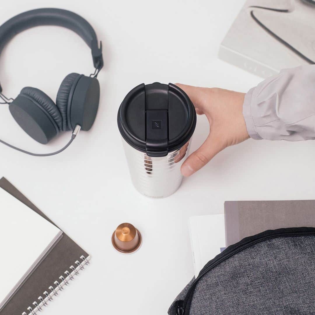 Nespressoさんのインスタグラム写真 - (NespressoInstagram)「We know that a lot of thought goes into organising your day--so let's simplify your coffee moments.  Our TOUCH travel mug makes it possible for you to enjoy your coffee anytime and anywhere.  📷: @studiocnp  #Nespresso #NespressoMoments  #CoffeeMoments #CoffeeLover」10月8日 22時00分 - nespresso
