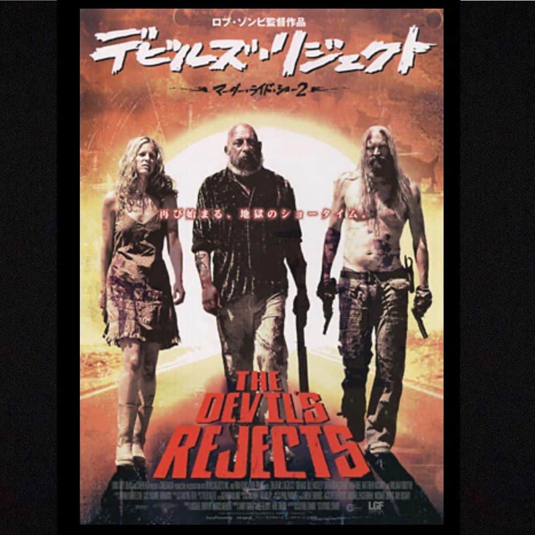 ロブ・ゾンビのインスタグラム：「Last weeks Q& A session was a smash! 💀 So this week I will be answering questions about THE DEVIL’S REJECTS! Post your questions in the comment section. I will try and get to as many questions as possible. 👍🏼#robzombie #thedevilsrejects #sherimoonzombie #billmoseley #sidhaig #dannytrejo #williamforsythe #kenforee #michealberryman #houseof1000corpses #3fromhell」