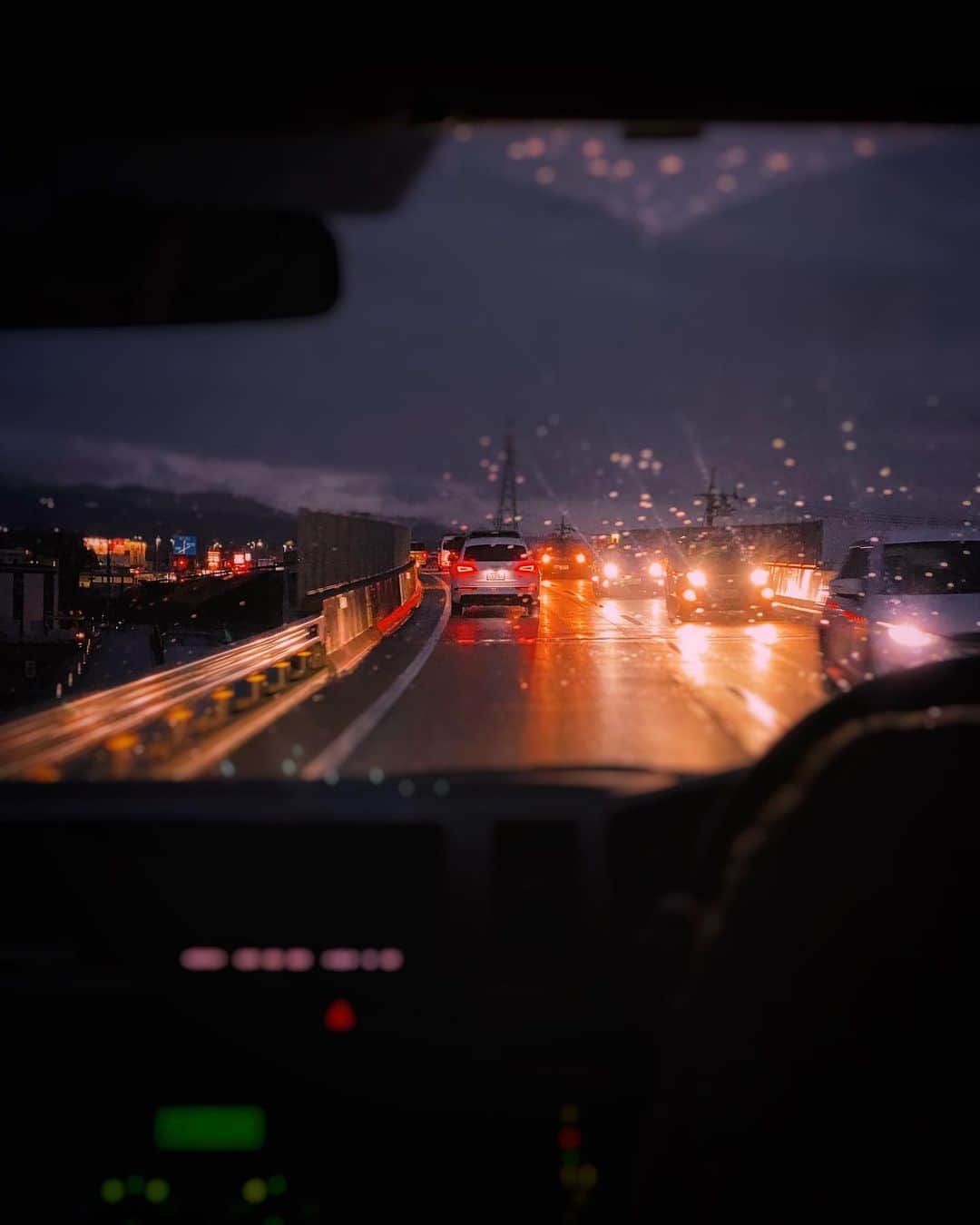 ima_ju / Jun Iのインスタグラム：「: : Rainy Day : : ::」