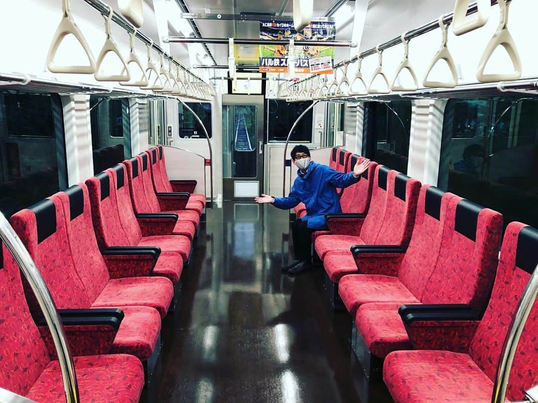 吉川正洋さんのインスタグラム写真 - (吉川正洋Instagram)「SR1系カッコイイ！快速、快適。普通運用のお得感もありがたいです！  #しなの鉄道」10月8日 22時43分 - dhyoshikawa