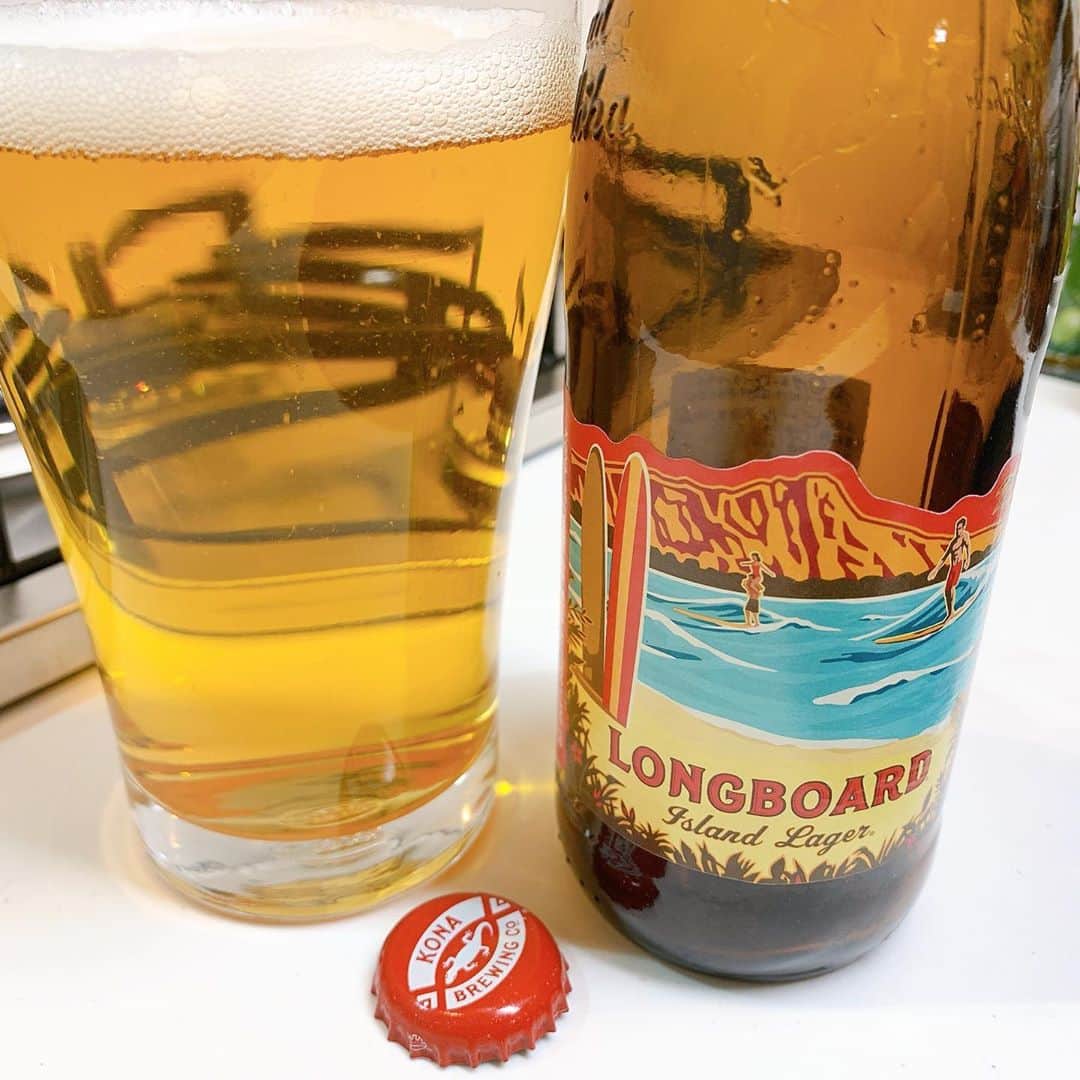 北川尚弥のインスタグラム：「かんぱーい🍺 久しぶりのお酒は最高ですな。 今日はロングボードアイランドラガー。 スッキリ飲みやすい！なんか今日は後ろのガスコンロの主張が激しいな笑  #頑張った自分にご褒美ール #ロングアイランドラガー」