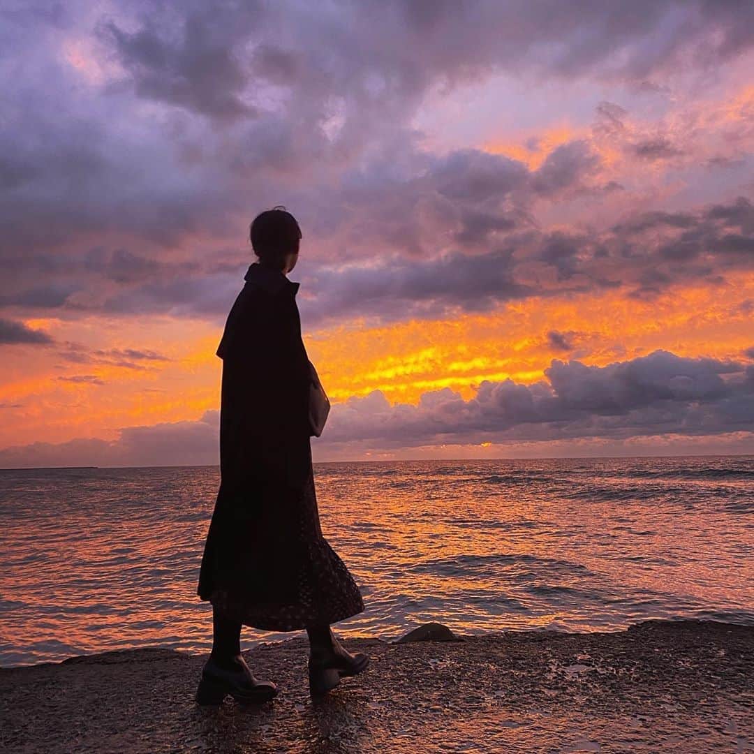 エイミーのインスタグラム：「🌄」
