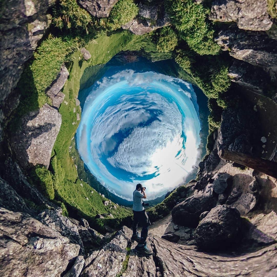 Official RICOH THETAさんのインスタグラム写真 - (Official RICOH THETAInstagram)「Looking to up your photography skills? Explore the world of 360º and consider adding a RICOH THETA to your camera lineup. Nothing can beat a shot like this 📸 Photographed by: Yuichi Yokota . . . . #ricohusa #ricoh #ricohimaging #theta360 #lifein360 #360camera #thetasc2 #360view #camera #cameralover #photographylovers #photographer #nature #naturephotography #outdoors #travelinspo #mountain #mountainphotography #tinyplanet #tinyplanetphotography #hiking #outdooractivities」10月8日 23時15分 - theta360official