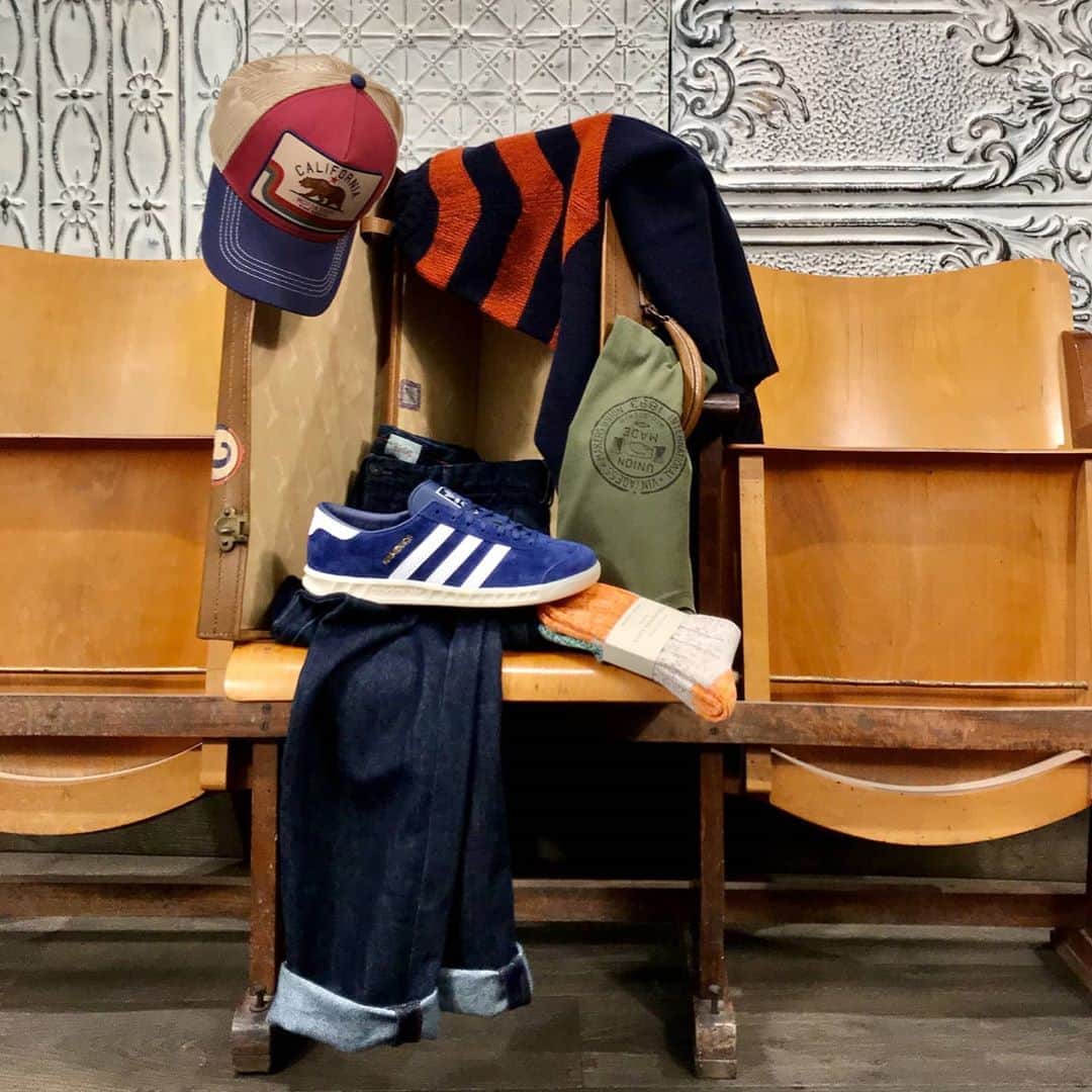 のインスタグラム：「Look of this week F-W 2020/21 collection Sorry, but style is our own excuse!  #Vintage55official #vintage55 #V55 #vintageclothing #vintagestore #vintageshop #menswear #outfit #style #fashiongram #fashion #shopping」