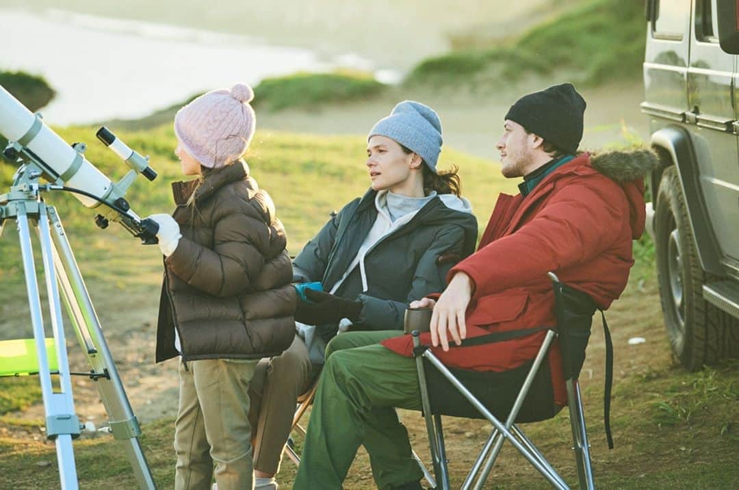 UNIQLO UKのインスタグラム：「UNIQLO Down Outerwear will keep you and your family warm this winter.  #Uniqlo #LifeWear #UniqloLifeWear」