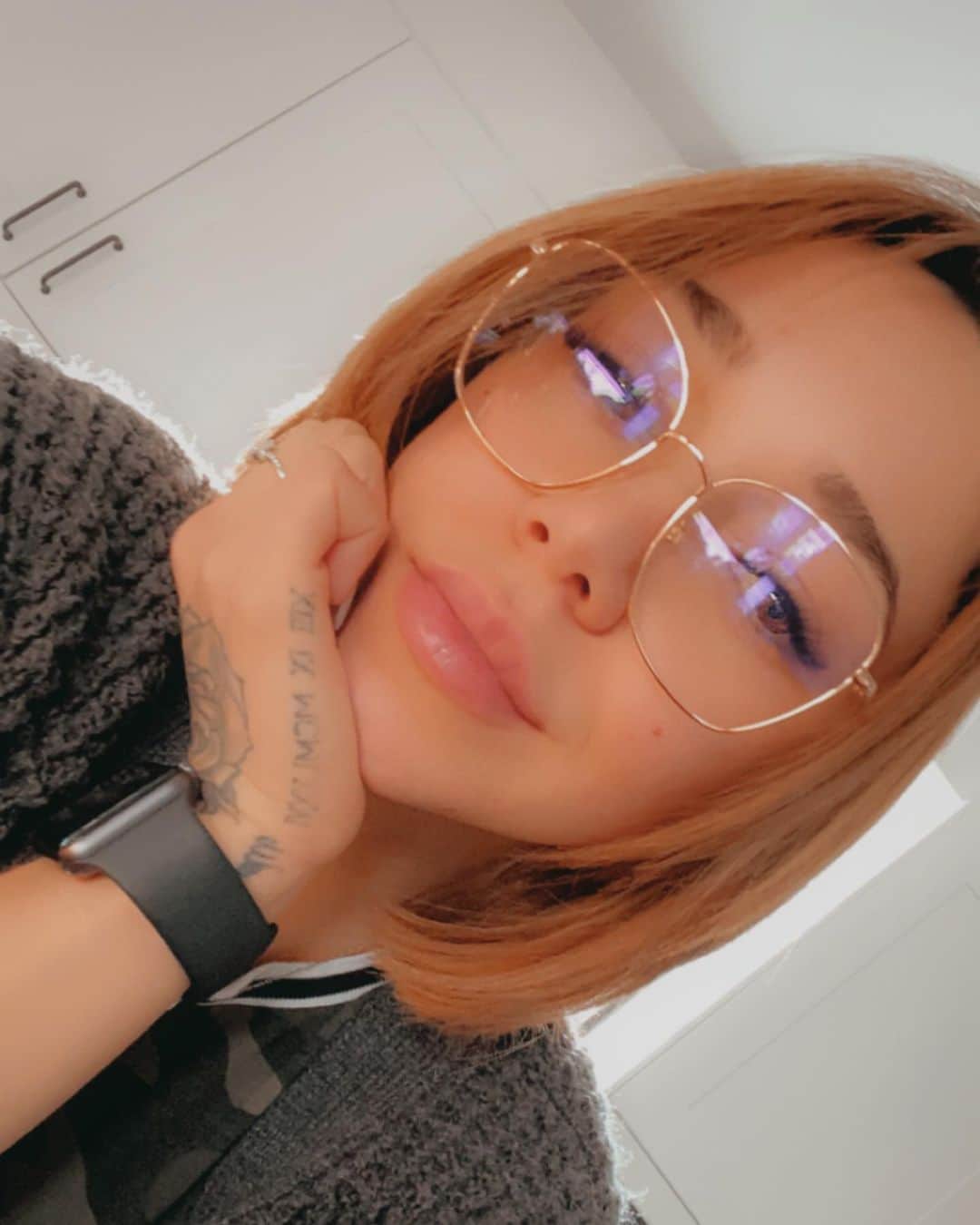 Mirabelのインスタグラム：「You don’t have to be perfect to make positive difference in the world  #glasses #lipsfiller #quotes #qotd」