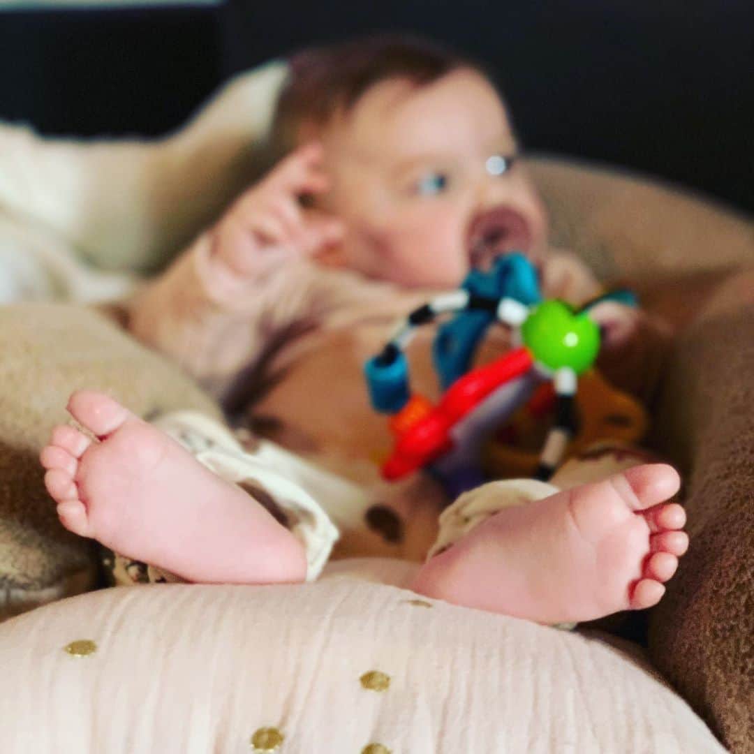 ブリュノ・マッソのインスタグラム：「Just love❤️#baby #love」