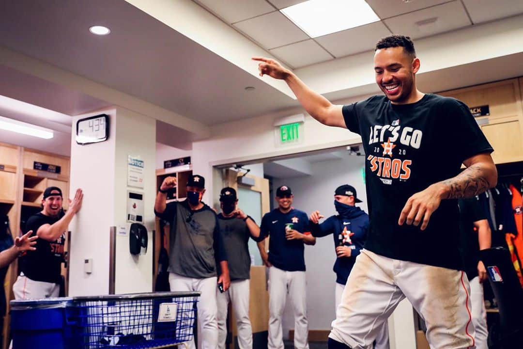 カルロス・コレアのインスタグラム：「4TH ALCS IN A ROW MOOD 🤪」