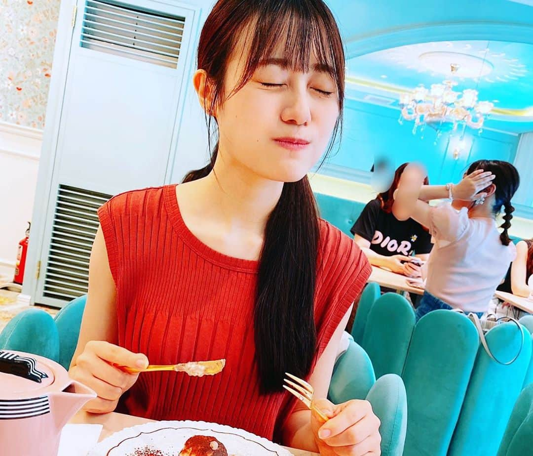 鬼頭明里さんのインスタグラム写真 - (鬼頭明里Instagram)「愛しのみっくと おしゃカフェハシゴデートした時の写真を ここに自慢させていただきます🥰  うーーんかわいい、1万点☺️」10月9日 12時32分 - akarikito1016