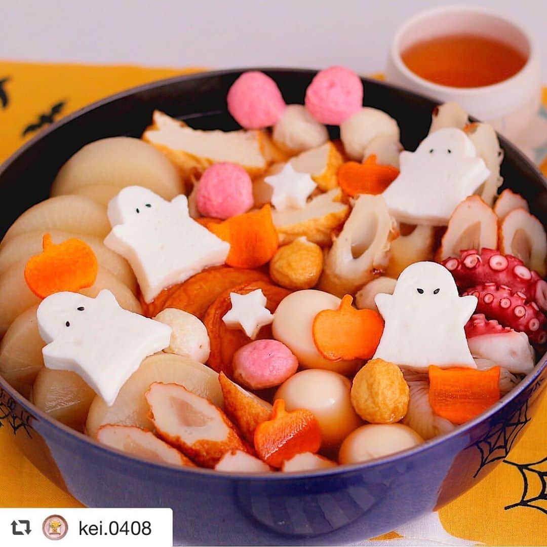#macaronimate(マカロニメイト)プロジェクトさんのインスタグラム写真 - (#macaronimate(マカロニメイト)プロジェクトInstagram)「【マカロニメイトTOPICS✍️】 今日のような冷え込む日には熱々のおでんが恋しくなりますよね…🍢💓（日本酒もあればなお最高…☺）最近おうちおでんをする人を多く目にします！ . 今回はマカロニメイトのみなさんが作る #おうちおでん をご紹介いたします👩‍🍳 . ▶ 1枚目： @itou113 さん ▶ 2枚目： @yu._.ki_stagram さん ▶ 3枚目： @kmc_smile3512 さん ▶ 4枚目： @asatisstaka さん ▶ 5枚目： @taki_kei さん ▶ 6枚目： @kei.0408 さん . みなさん台風にはくれぐれもお気をつけてくださいね🙏安全で素敵なよい週末を✨ ------------------------------------------------- マカロニメイト公式アカウントです。 #マカロニメイト を付けて写真を投稿すると、 macaroni記事やこのアカウントでご紹介させていただく場合がございます✨ おいしい写真をどんどん投稿し、編集部と共にmacaroniを盛り上げてくださいね🍳 ------------------------------------------------- ◆macaroni編集部の記事や動画制作に力を貸してくれる「マカロニメイト」を大募集中◆ 詳しくはプロフィールのURLをチェックしてね！ ------------------------------------------------- . #おでん#今日の献立#ふだんごはん#今日のランチ#今日の夕飯#てづくりごはん#お昼ご飯#おうちごはん#今日のごはん#手作りごはん#ご飯記録#料理記録#おゆうはん#簡単ごはん#料理日記#ごはん日記#今日の食卓#簡単おつまみ#お昼ごはん#料理好きな人と繋がりたい#暮らし記録#献立記録#手料理日記#집밥#요리스타그램」10月9日 12時38分 - macaronimate