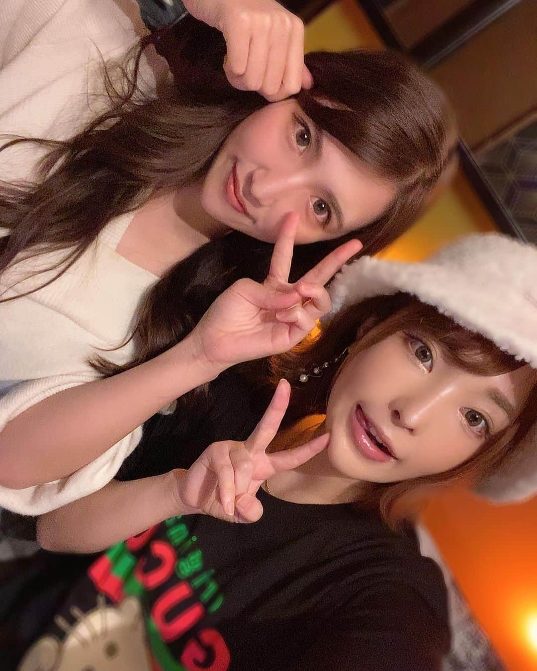 まいてぃ（粕谷まい）さんのインスタグラム写真 - (まいてぃ（粕谷まい）Instagram)「銀座の千里さん(@yakiniku_senri )であきちゃんと焼肉食べてきました♡♡ ・ ・ ・ ・ 見てこのお肉の階段😍😍💓 ・ ・ ・ A5ランクの黒毛和牛を扱ってて本当に本当にお肉が美味しかったです♡♡ ・ ・ ・ 贅沢したのでしばらく自炊します🥕🥕💕 ・ 本当に美味しかったご馳走さまでした♡♡ ・ ・ ・ ・ ・ ・ ・  #焼肉千利 #銀座焼肉 #A5焼肉 #yakinikusenri #階段盛り #黒毛和牛 #個室焼肉 #東京グルメ #肉 #肉食女子」10月9日 13時09分 - maity_0917