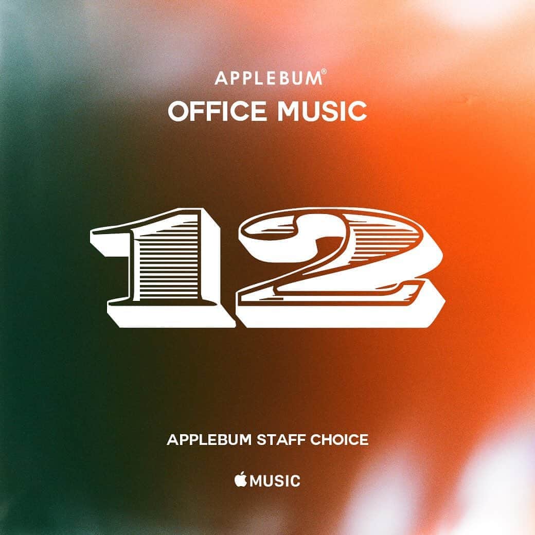 アップルバムさんのインスタグラム写真 - (アップルバムInstagram)「"APPLEBUM Office Radio" 更新しました。  第12回は、オンラインストア店長「青柳 伸」による選曲。  様々な意味でヒップホップが大きく変化した2010年以降にフォーカス。 どこかで聞き覚えのあるサンプリングネタもお楽しみください。  #applebum #applemusic」10月9日 13時27分 - applebum_tokyo