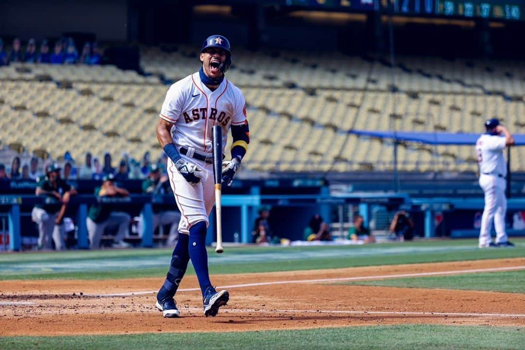 カルロス・コレアさんのインスタグラム写真 - (カルロス・コレアInstagram)「AAAAAAAAHHHHH 🔥🔥🔥」10月9日 8時48分 - teamcjcorrea