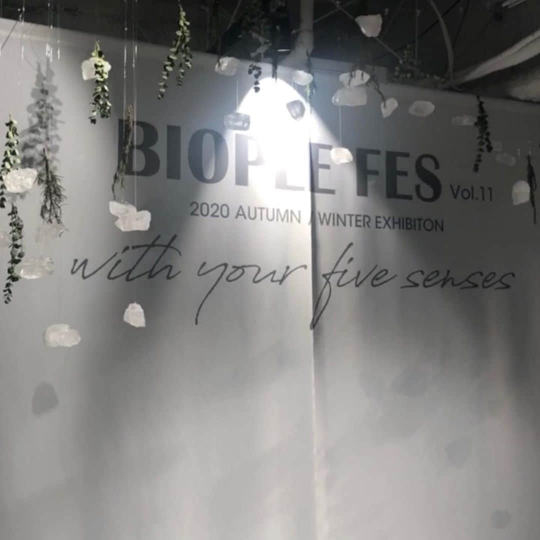 市井紗耶香さんのインスタグラム写真 - (市井紗耶香Instagram)「おかえりなさい @biople   1年ぶりの発表会 嬉しすぎて 会場に到着するなり入り口で涙腺が…。 待ちに焦がれた心と体を解す素敵な アイテムにたくさん巡り逢えた日。  少しずつ、新たな形を。 たくさんのありがとうをもういちど。  #bioplebycosmekitchen #bioplefes  #cosmekitchen #mashholdings  #organic #thanksful」10月9日 9時21分 - sayakaichii
