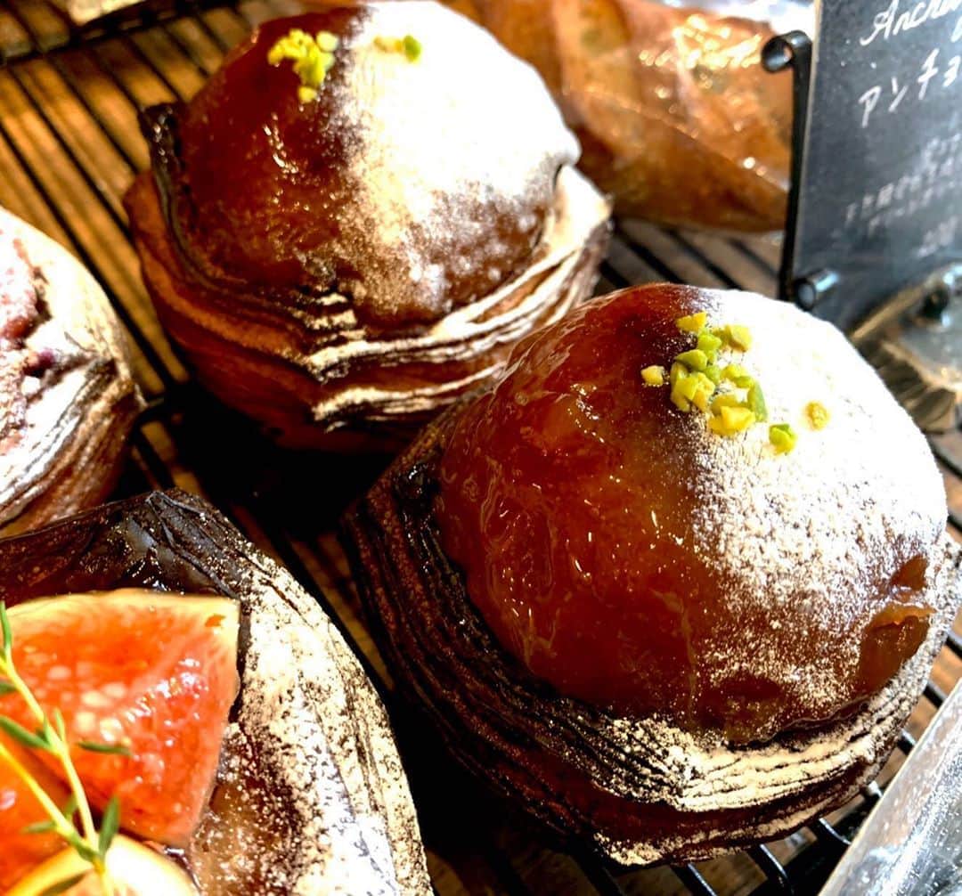 丘の上のパン屋 のグルメインスタ