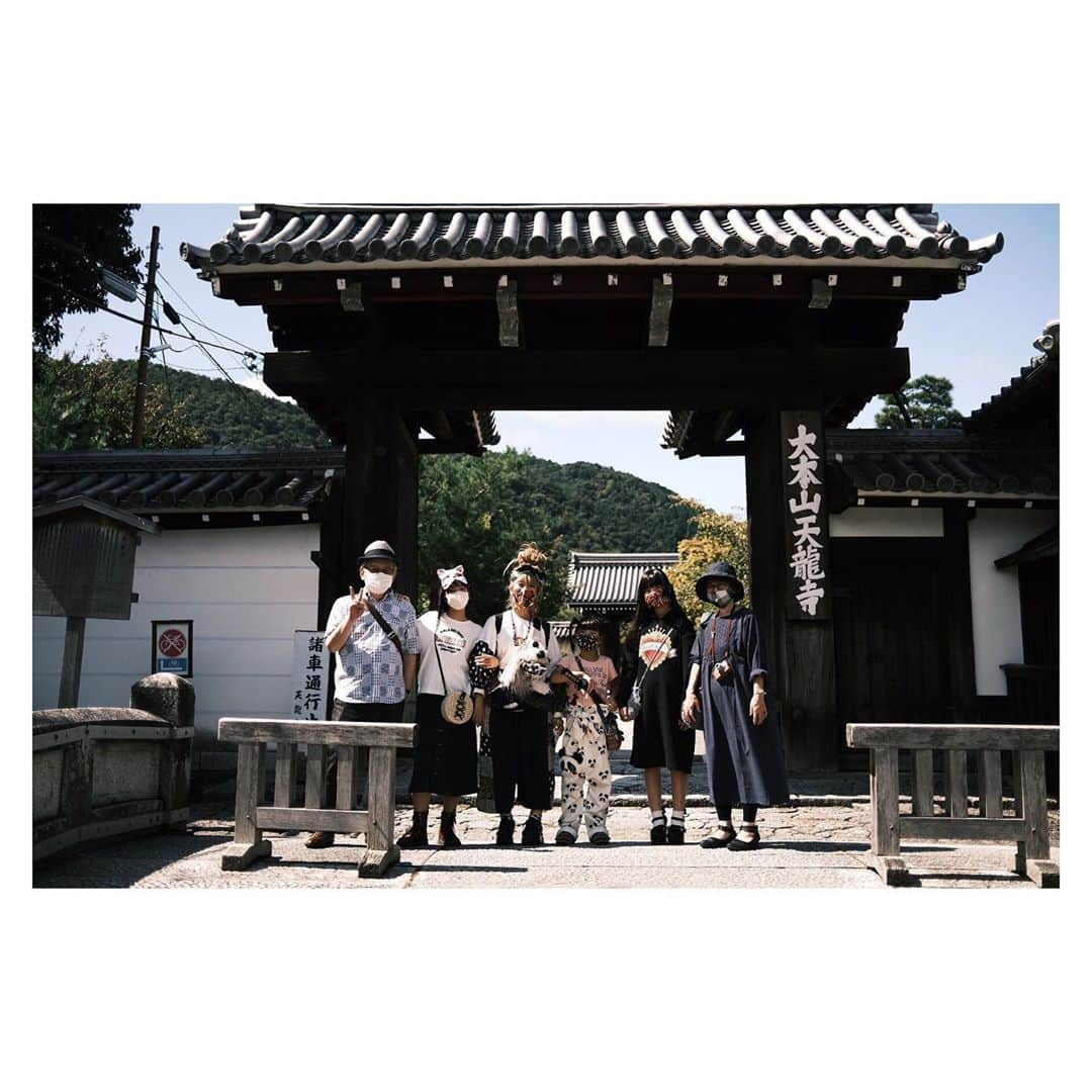 有働真帆さんのインスタグラム写真 - (有働真帆Instagram)「In Japan spending time with my family😊☺️🇯🇵⛩ @mahopics 📷 #fujifilm #x100v」10月9日 10時56分 - maho_udo