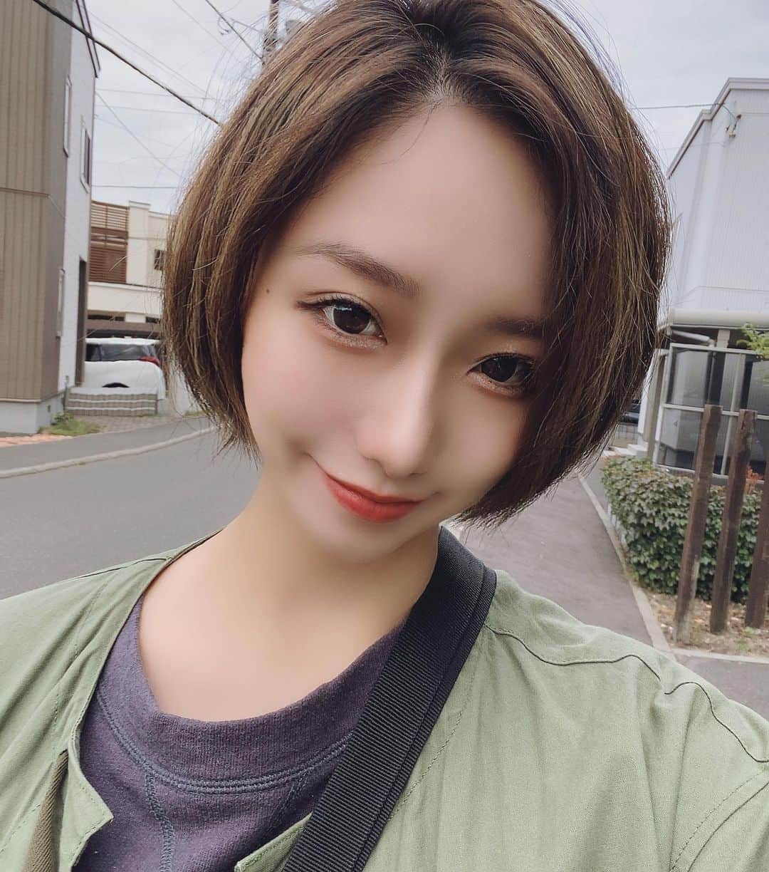大石ほのかのインスタグラム：「昨日お腹はちきれるくらい食べたのにいっぱい歩いたからか体重ちっとも変わってなかった😂✨✨ . いっぱい歩くぞー🏃‍♀️🏃‍♀️🏃‍♀️ .    #likeforlike#❤#followforfollowback#follow#me#baby#マタニティ#ススキノ#ファッション#pregnant#love#pregnancyphoto #photo#かわいい#dog#犬#海#空#sea #family#followｍe#follow4follow#f4f#pretty#cutedog#マタニティーコーデ#メイク#shorthair  #ママ」
