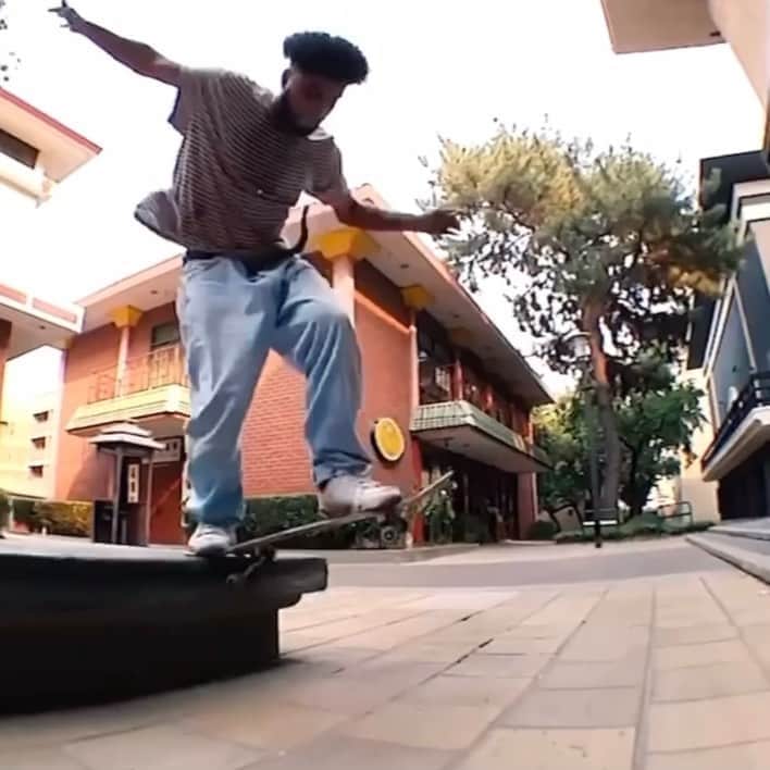 スラッシャーのインスタグラム：「😎 @r.a.h.i.m.2.0 for @plaskate 🏠 Filmed by @erykburton」