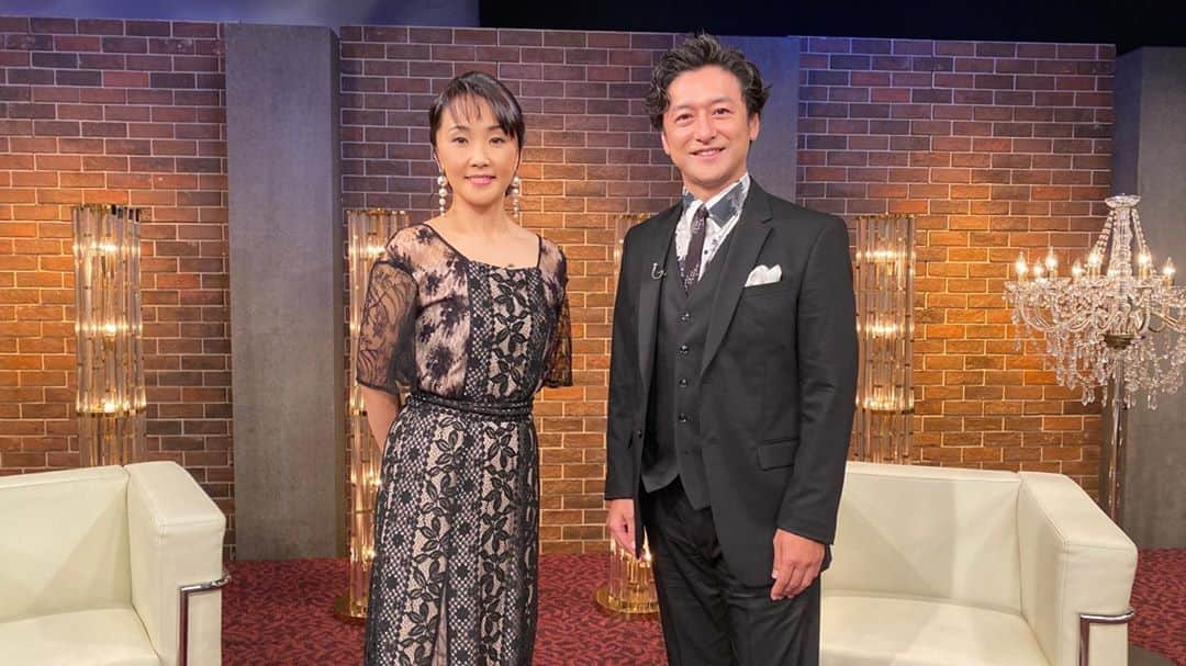 石丸幹二さんのインスタグラム写真 - (石丸幹二Instagram)「「映画音楽はすばらしい！」明日21時よりBSプレミアムで。大勢のミュージカル俳優たちが集い、熱唱します。石丸マネ #濱田めぐみ #石丸幹二」10月9日 11時20分 - team_kanji_ishimaru