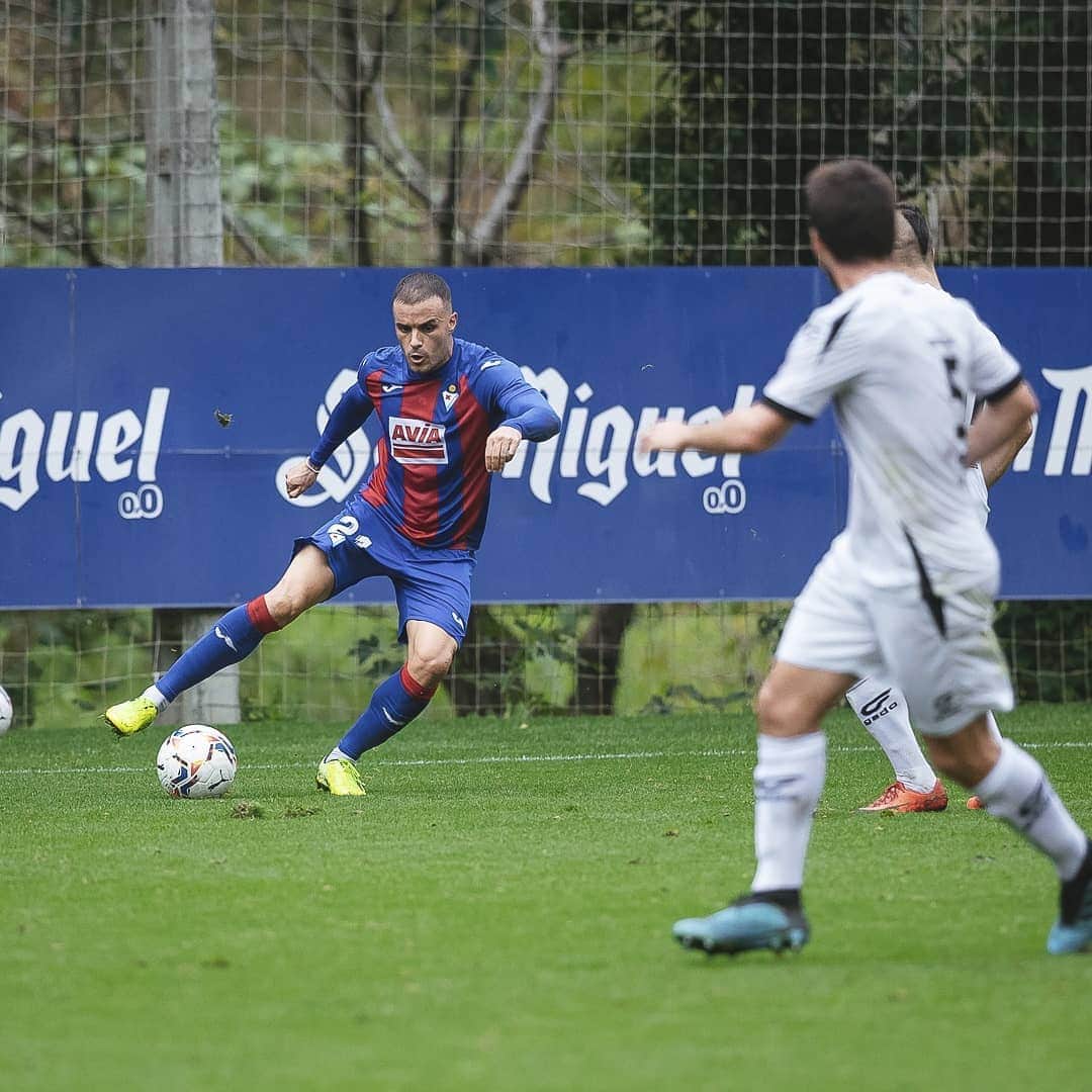 SDエイバルさんのインスタグラム写真 - (SDエイバルInstagram)「FINAL // #Eibar 1 - 1 @realunionclubirun \\ #friendly #EibarRealUnion」10月9日 22時36分 - sdeibar