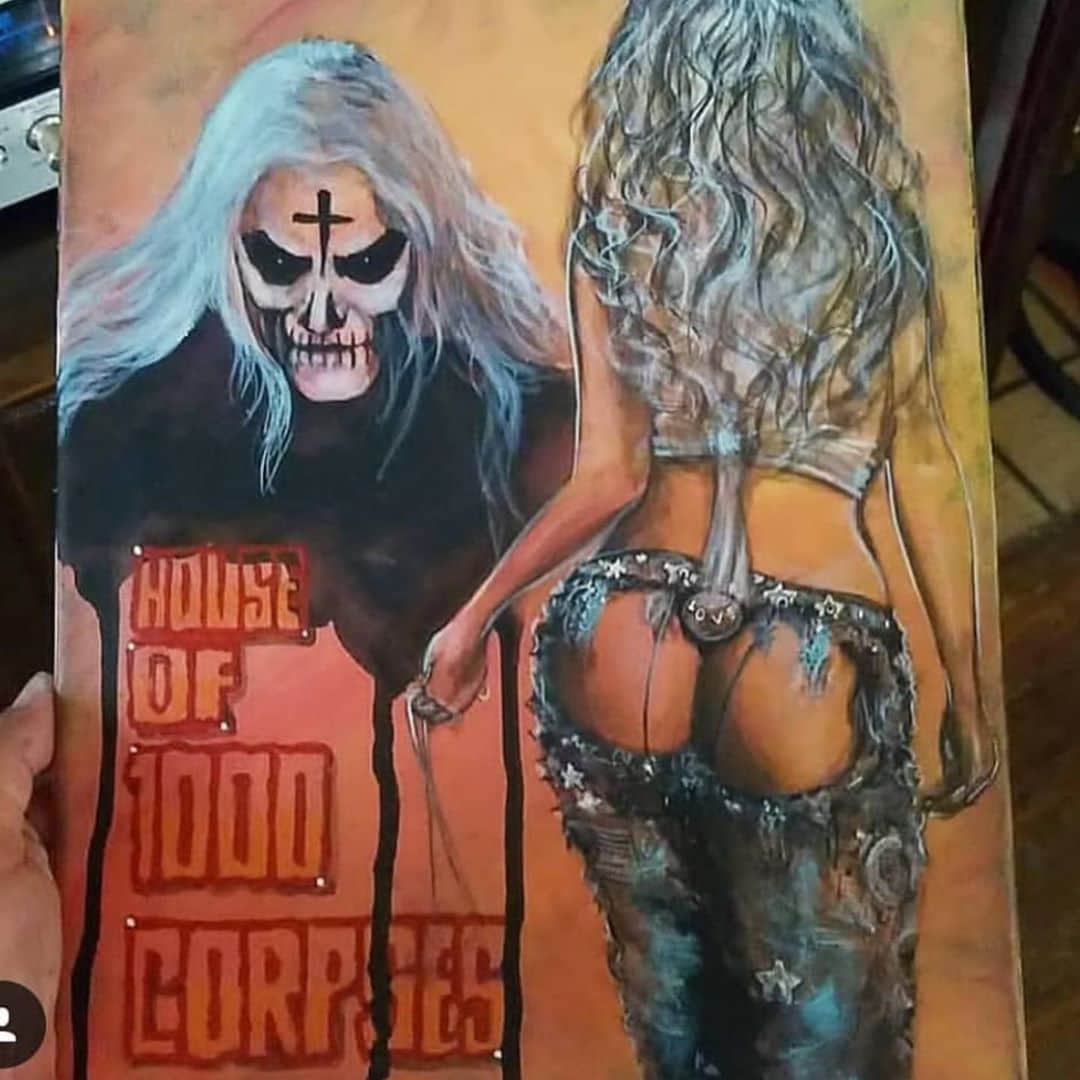 ロブ・ゾンビのインスタグラム：「Ta-da! FAN ART FRIDAY is here again! That sure was s quick week! As always if you see your masterpiece tell us in the comments. Enjoy! 👍🏼💀#fanartfriday #robzombie #sherimoonzombie #houseof1000corpses #thelordsofsalem #31 #thedevilsrejects #3fromhell #richardbrake #billmoseley #sidhaig #halloween」