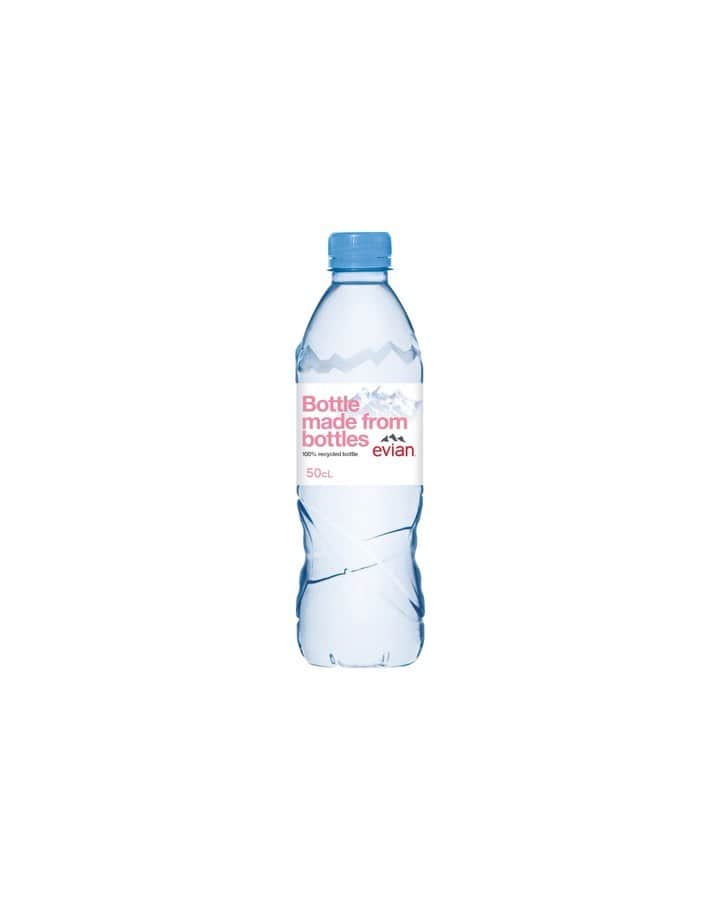 evianのインスタグラム：「With your help, our bottles will be brought to life again. And again. Please put your bottle in the right recycling bin. ♻️  This bottle made of 100% recycled plastic* with a carbon neutral footprint is one more step in our journey to becoming fully circular by 2025. Learn more on evian.com. 💧  Available in France, Belgium, Germany, Switzerland and the United Kingdom.   *excluding cap and label   #evian #evianwater #weactforwater #stayhydrated #bottlesmadefrombottles」