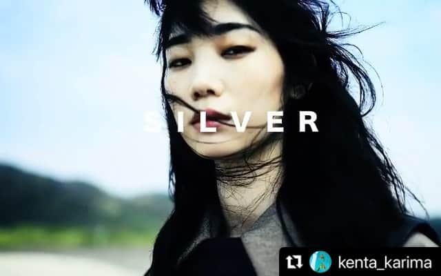 江原杏樹のインスタグラム：「#Repost @kenta_karima with @make_repost ・・・ . For MAPS Magazine. @mapsworld_seoul   Story by ‘Silver Flim’ MAPS OCTOBER ISSUE with Soichiro Kobayashi (@soichiro.kobayashi)!  Director & Director of Photography Kenta Karima @kenta_karima Styling_Soichiro Kobayashi @soichiro.kobayashi Hair_Kenji Ide @kenji_ide Make_ Mariko Suzuki @marikosuzuki_max Model_Anju Ebara @bon_anjou_r  All looks_LEMAIRE @lemaire_official   #maps #mapsmagazine」