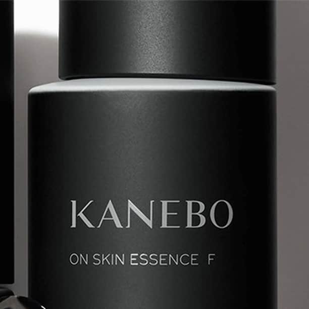KANEBO OFFICIALさんのインスタグラム写真 - (KANEBO OFFICIALInstagram)「.⠀ ⠀ I HOPE.⠀ -⠀ 「胎脂」に着想を得て開発したクリーム。⠀ -⠀ ⠀ 日中の乾燥や紫外線から肌を守り、夕方までずっとうるおいに満ちた肌に導く朝クリーム⠀ #クリームインデイ 。⠀ やわらかな感触で心地よく肌になじみ、メイクののりを高めるだけでなく、日中も続くうるおいで、メイクのもちをよくします。⠀ またファンデーションの上でもすっとのび、化粧下地だけでなく、化粧上地としても使えます。⠀ ⠀ 眠っている間中肌をうるおいで満たし、もっちりとしたハリのある肌に導く夜クリーム⠀ #クリームインナイト 。⠀ リッチなコクがありながらも、なめらかな感触で、塗った瞬間にとろけるように肌になじみ密着。⠀ 気になる箇所に重ね付けする「パテ塗り」も可能です。⠀ ⠀ 朝は朝クリームで、夜は夜クリームでケアすることで、一日中うるおいで肌を包み、美しさを育みます。⠀ さらに進化した*朝と夜のクリームを是非あなたの肌にも。⠀ ⠀ *カネボウ フレッシュ デイ クリーム・カネボウ ナイト リピッド ウェアとの比較。⠀ ⠀ -⠀ カネボウ クリーム イン デイ⠀ 全1種 40g 8,000円 (税抜)⠀ SPF20・PA⁺⁺⁺⠀ ⠀ カネボウ クリーム イン ナイト⠀ 全1種 40g 10,000円 (税抜)⠀ -⠀ ※表示価格はメーカー希望小売価格です。 ⠀ ※SPFとは紫外線B波から肌を守る効果を示す指数、PAとは紫外線A波から肌を守る効果を示す分類です。SPF、PA 表示は国際的な基準で1cm²あたり2mg塗布して測定した値です。商品選択時の目安とお考えください。⠀ ⠀ ⠀ #KANEBO #IHOPEKANEBO #カネボウ #ヒントは人類 #肌のうるおいを保つ #バリア機能の働きに着想 #新スキンケア #スキンケア #スキンケア用品 #スキンケアマニア #美肌 #美肌ケア #美肌作り #美肌づくり #肌ケア #クリーム #朝クリーム #デイクリーム #ナイトクリーム #美容 #化粧品 #skincare #beauty」10月9日 17時00分 - kaneboofficial