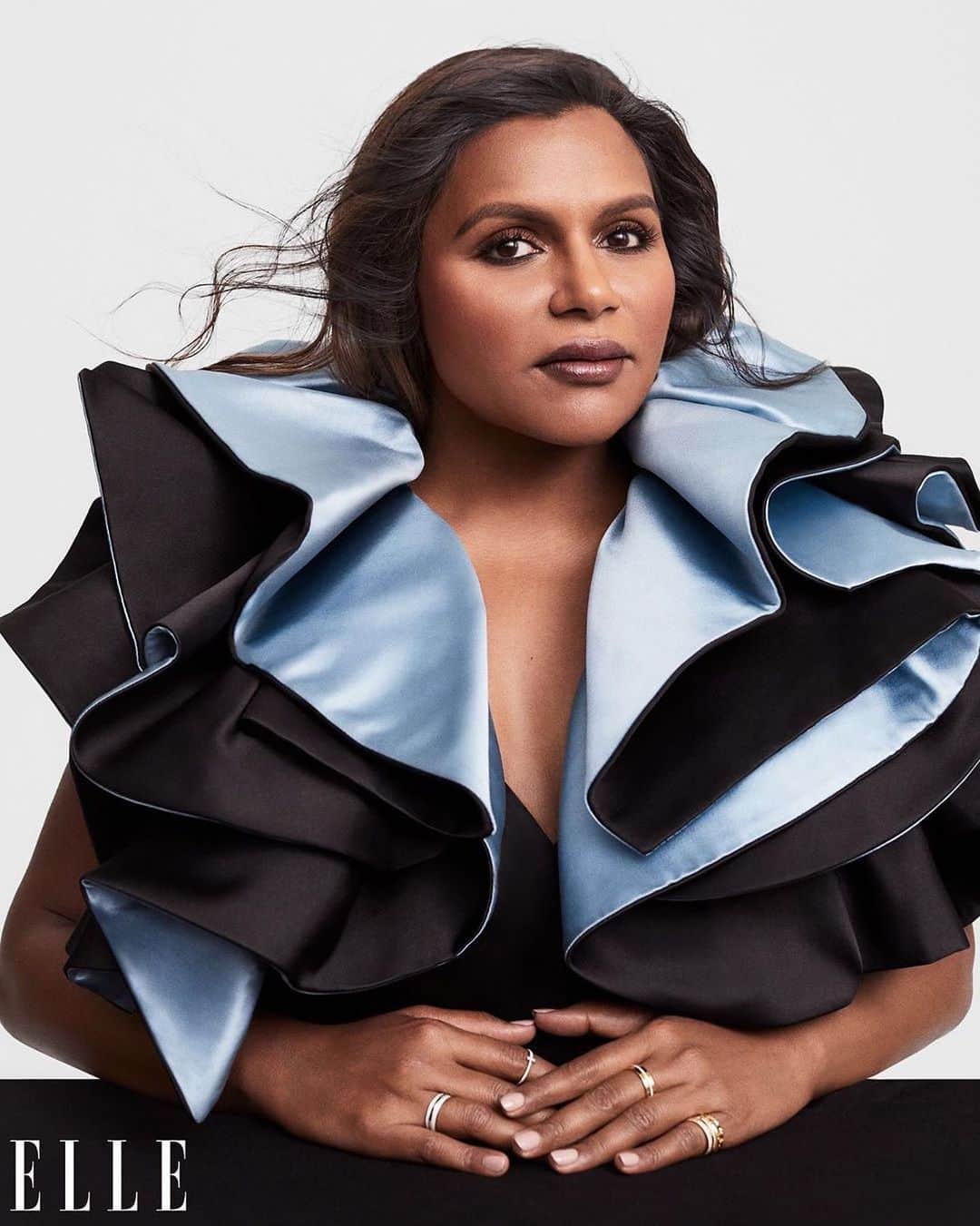 ELLE Magazineさんのインスタグラム写真 - (ELLE MagazineInstagram)「Congratulations #MindyKaling! The actress secretly welcomed her second child, a baby boy, in September and his name is adorable! Click the link in bio for all the details. 👶🏽💕 • ELLE November 2019, photo by @zoeygrossman」10月9日 22時47分 - elleusa