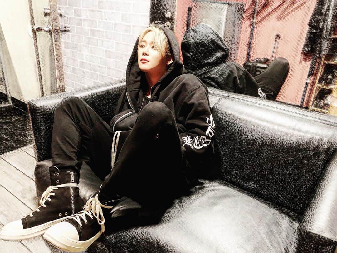 YUKIのインスタグラム：「Black」