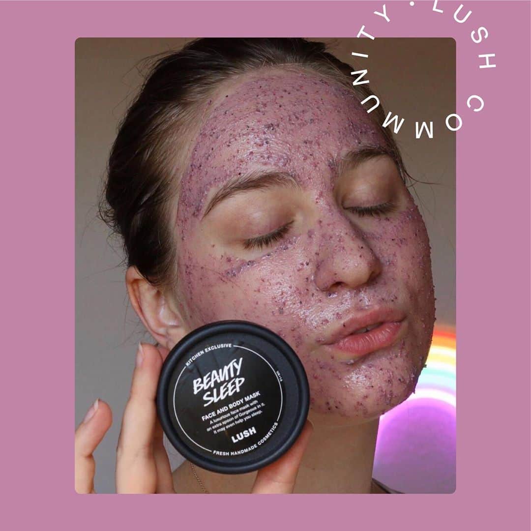のインスタグラム：「You showed us how you #getyourbeautysleep 😴😍 Have you tried our new Beauty Sleep face and body mask yet? Thanks to @hexaloveslush @mummy.loves.lush @johnnybanks83 @lovelushsaz and @benjaminsurmon for sharing their beautiful snaps.  It’s been a bit sleepy round here, but it’s time to wake up these algorithms 😴 Here we will let you know when we are sharing exciting updates across the #LushCommunity. Sign up (link in our bio) to ensure you never miss the latest launch, an exclusive product drop or your chance to vote for the products you want to see next…」