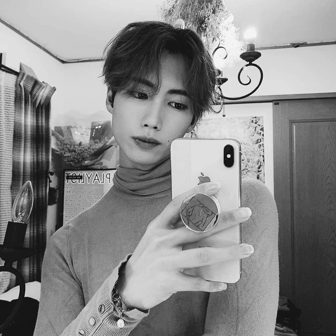 のインスタグラム：「I love you guys .  ⸜︎︎︎︎❤︎︎⸝‍」