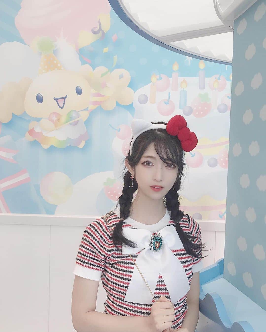 れみぱんのインスタグラム：「最近投稿頑張ってる🐱 時差投稿たくさんするけど勘弁してね🐱」