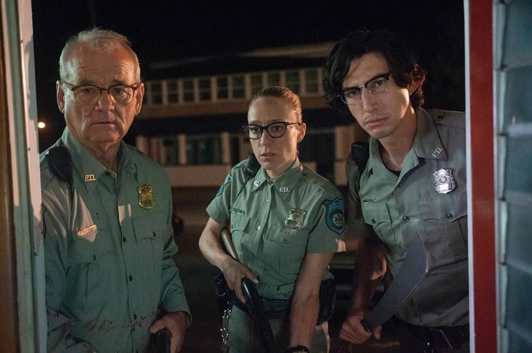 のインスタグラム：「11/4にBD&DVDが発売される『デッド・ドント・ダイ』、 #ジムジャームッシュ 監督がゾンビ映画を描くとこうなるのか！と観賞後はワクワクそわそわした気持ちで誰かと共有したい気持ちでいっぱい。#ビルマーレイ #アダムドライバー のゆるいバディ感も最高…めちゃくちゃ豪華なキャストがあんな姿になって出てくるので、ぜひ探してみてください。10/19発売 #バァフアウト ！11月号内の記事でご紹介！（多田）  #film #barfout #portrait #culturemagazine #magazine #printmagazine #publishing #photography #photo」