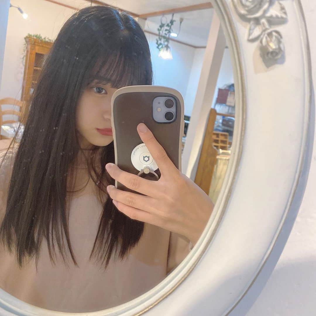 杉山緋那さんのインスタグラム写真 - (杉山緋那Instagram)「そういえばiPhone11に変えました！ 紫かわいいけどケースしてるからあんま見えない...(--;) . . . . . #杉山緋那 #サンミュージック #sunmusic #jkブランド #jk #ljk #followｍe #instagood #instagram #instalike #instafashion #insta #instapic #instalove #instaphoto #ootd」10月9日 18時24分 - hinasugiyama_official