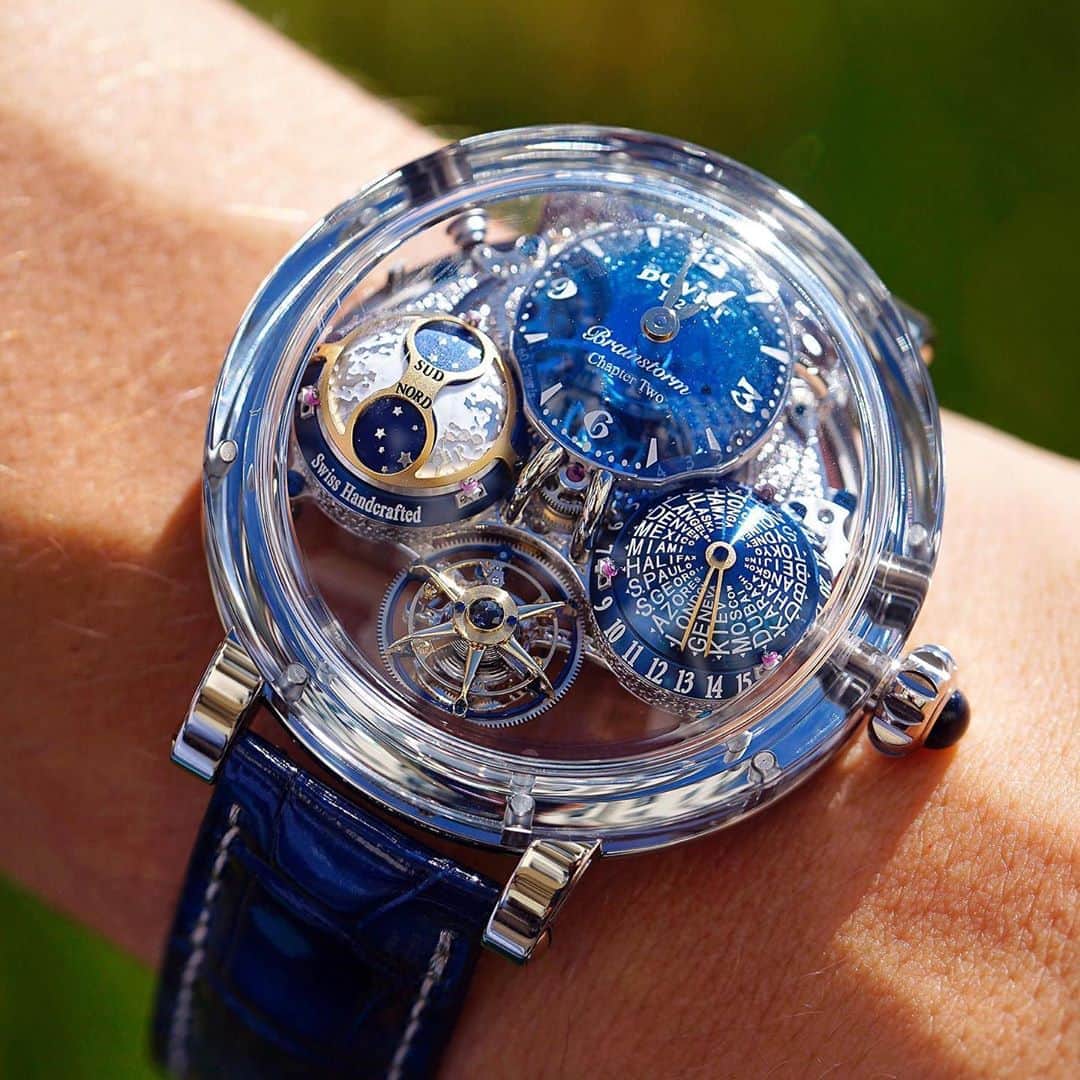 Daily Watchさんのインスタグラム写真 - (Daily WatchInstagram)「On my wrist here, the incredible @Bovet1822 Récital 26 Brainstorm® Chapter Two which features a patented double face flying tourbillon, a patented radial guidance system, a patented universal time display, a three-dimensional moon phase, and a five days' power reserve. Does it get any better than this? 🤩 #Bovet #Bovet1822 #EngineeringBrilliance」10月9日 18時17分 - dailywatch