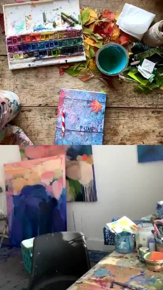 Tea and sittingのインスタグラム：「I pick the Giveaway winners at the start of this Live and then @sophieabbottartist joins me to create her unique pages of colour from the ‘Conscious Creativity - The Workbook’ and we have a bit of a chat at the same time! 🤩 #cctheworkbook #consciouscreativity @consciouscreativity @leapingharepress @quartocreates」