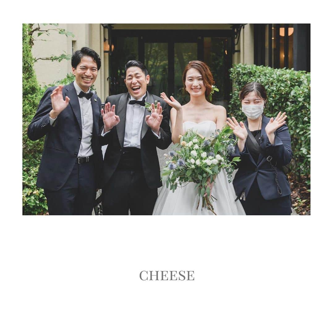 日比谷パレスさんのインスタグラム写真 - (日比谷パレスInstagram)「《 cheese 》 .  ー 5.July Hibiya Palace  緊張感からも解放された 心の底からの笑顔がとっても素敵！  おふたりと、今日までお手伝いさせて頂いた プランナーとヘアメイクスタッフ ✌︎ ✌︎ . . florist : @raque_rie sound : @soundcouture_haru hair&make : @atelier_de_mariage_stylist photo : @maisondeblanchephoto coordinator : @hayato_takami . . . ▶︎▶︎ YouTube 更新中 channel / PRIOR RESTAURANT & WEDDINGS . ▶︎▶︎ IGTV 更新中 アカウントトップページよりご覧頂けます。 . ご結婚式本番の映像もご紹介中！ ぜひご覧ください🎬🌿 . . ------------------------------------------ . . #日比谷パレス  #日比谷公園 #一軒家貸切 #一軒貸切ウェディング #大人ウェディング #大人婚 #大人婚プレ花嫁 #上質な空間 #上質ウエディング #卒花レポ #日比谷パレス花嫁 #東京花嫁 #東京レストラン #式場探し #プロポーズ #ガーデンウェディング #レストランウェディング #プレ花嫁準備 #ウェディングレポ #ウェディングフォト #hibiyapalace #hibiyapark #michelin #provance #provancestyle #gastronomy #restaurantwedding #prewedding #prebridal」10月9日 19時08分 - hibiyapalace_wedding