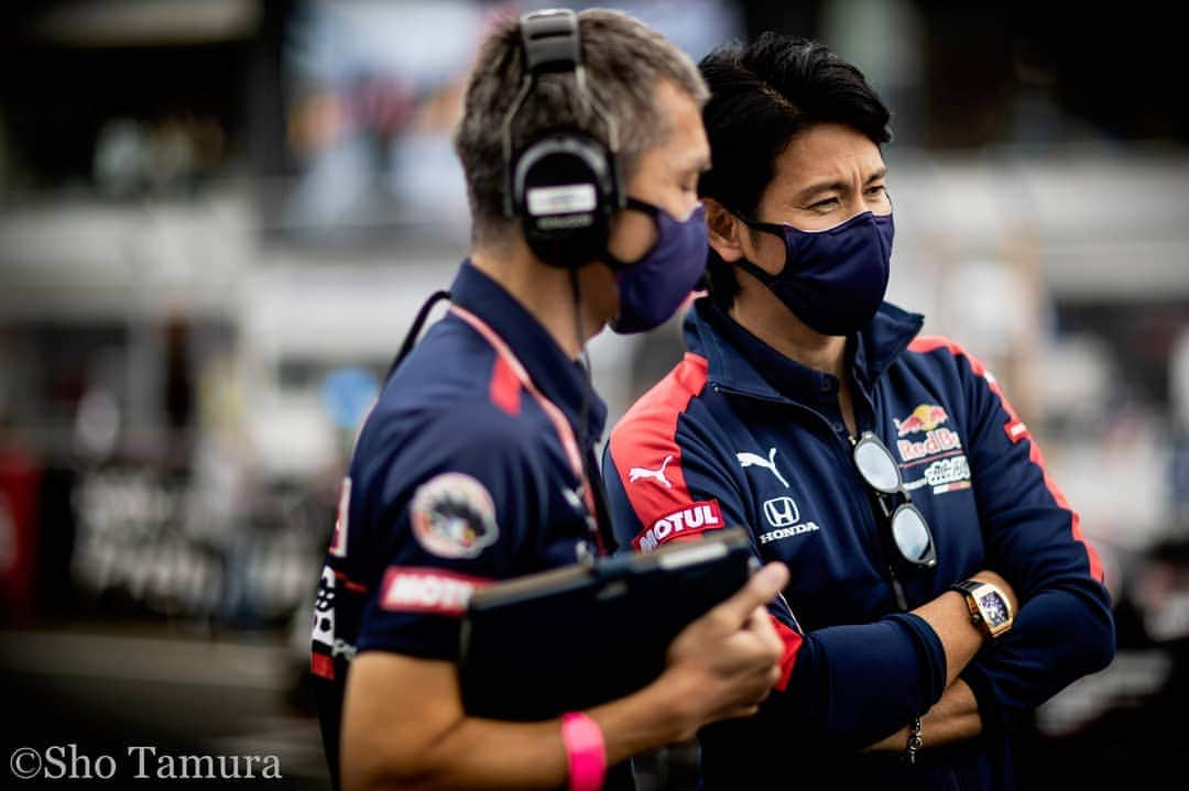 中野信治さんのインスタグラム写真 - (中野信治Instagram)「Super GT Round 5 @ Fuji speedway  欲しいのはインスピレーション  #teamredbullmugen #honda #motor #motul #richardmille #team #inspiration  📷 Sho」10月9日 19時27分 - shinjinakano