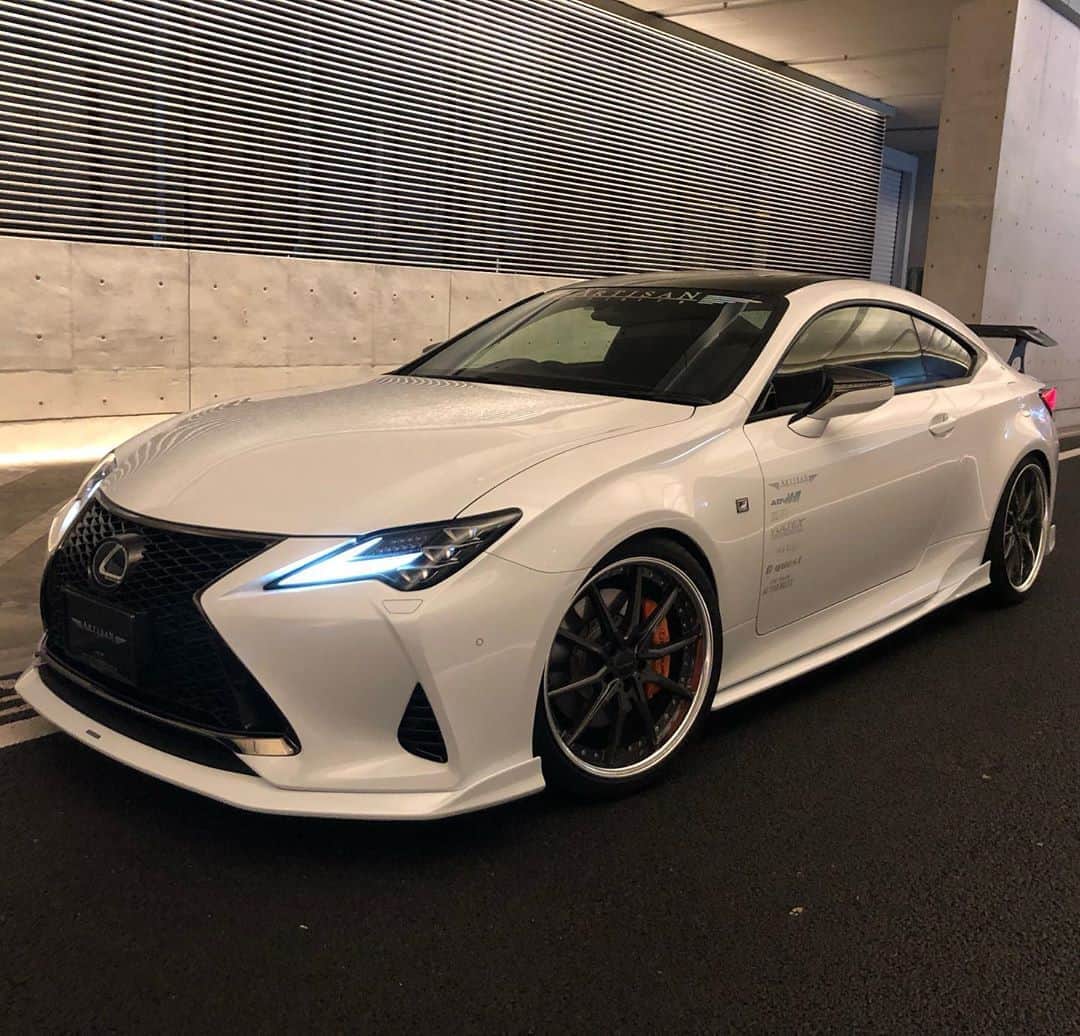 Spirits Artisanのインスタグラム：「Lexus RC owner：@muro66jp Artisanspirits/// Sportsline blacklabel www.artisanspirits.co.jp #artisanspirits #artisan #asms #as #lexus #lexusrc #rc #bodykit #blacklabel #corarta5 #yokohamatire #blitz #japan #jp #ravspecjdm #butlertire #evasivemotorsports #jworksunlimited #premierautowerkz #suvproject #kanooperformance #car_life_staff #トラウム #車庫小舗 #nigeljdmparts #advanced_auto_performance  #mr__lexus #jackspna #ottoautoservice」