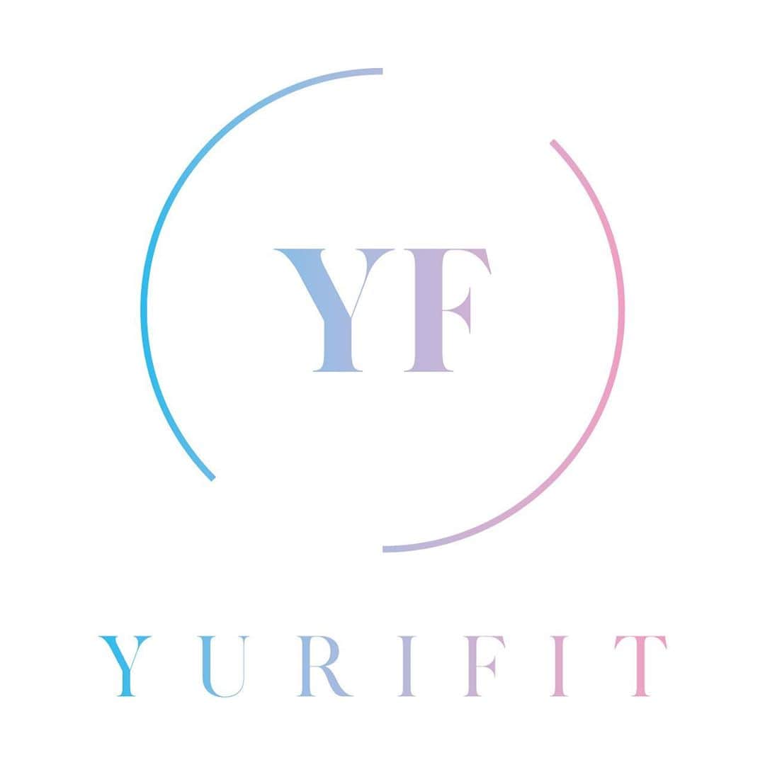 池田ゆりのインスタグラム：「【ご報告】﻿ @yurifit_2020   トレーナー用のアカウント作りました☺️﻿ フォローしてくれたらうれしいです♡♡﻿ ﻿ 「1度は抱きたいカラダ」は作れます！﻿ パーソナル興味がある方DMください♫﻿ ﻿ ﻿ すてきなロゴを作ってくれたのは﻿ @uking_original   #photo #bodymake #筋トレ #フィットネス #fitness #instagood #health #protein #mylife」