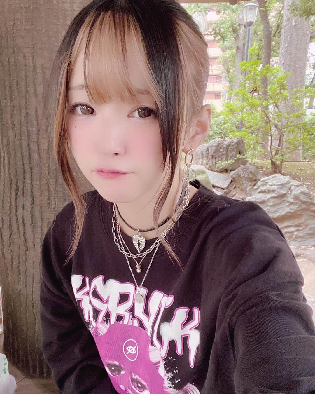 霧宮てんのインスタグラム：「全然口に入らない(*'ω'*)w」