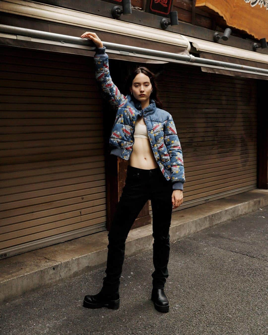 Droptokyoさんのインスタグラム写真 - (DroptokyoInstagram)「TOKYO STREET STYLE Name: @miiyaaaa23  Outer: @hystericglamour_official Pants: @hystericglamour_official  #hystericglamour #히스테릭글래머#pr#streetstyle#droptokyo#tokyo#japan#streetscene#streetfashion#streetwear#streetculture#fashion#harajuku #ファッション Photography: @yuri_horie_」10月9日 21時00分 - drop_tokyo