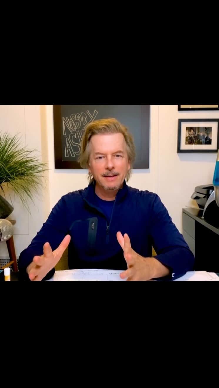 デヴィッド・スペードのインスタグラム：「Discuss Only Fans and PDA and papercuts. Hard hitting opinions」