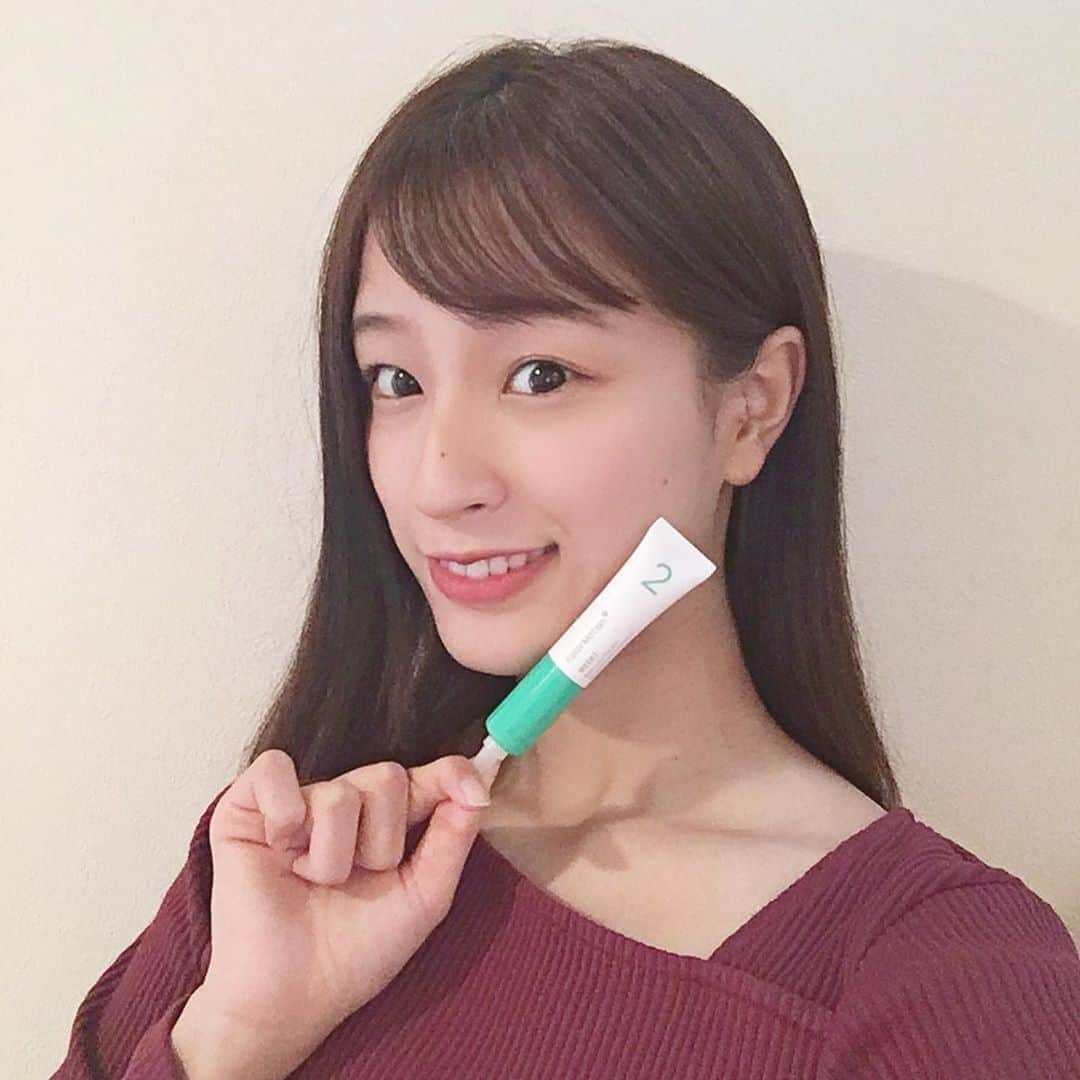 佐藤華純のインスタグラム：「.  【 #WELLA 】  WELLAさんから、"カラーモーション+ 4ウィークプログラム"🌿  サロンカラー後の週ごとに変わる髪の状態に合わせたトリートメント✨  先週は①を使ったので、今回は②を使いました！  髪の手触りが滑らかになって驚き😳😳  #ミスキャンパス立命館2020 #MCR2020  #立命館 #立命館大学 #京都 #女子大生  #ミスキャン #ミスコン #ファイナリスト  #カラーモーション #4ウィークプログラム #さあサロンに行こう #イルミナカラー #イルミナ #ウエラプロフェッショナル #NYNY #さあNYNYに行こう」