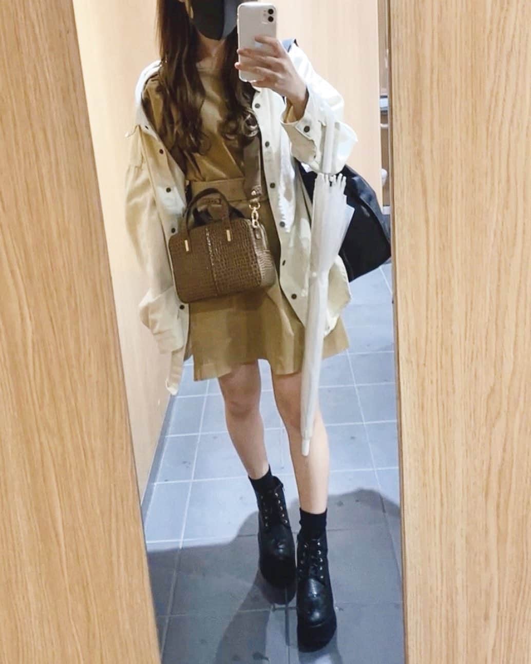 石橋ななのインスタグラム：「🤎  #lilybrown #bag #onepiece  #instagood #instalike #fllowme」