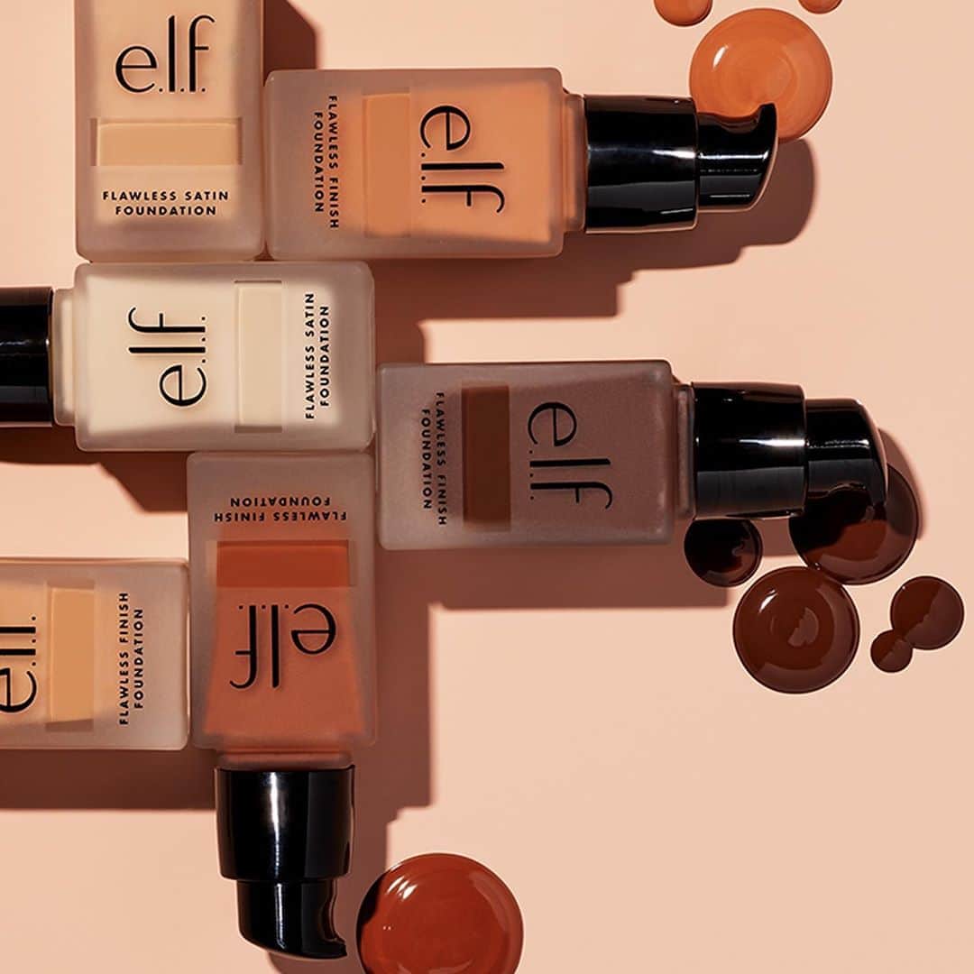 e.l.f.さんのインスタグラム写真 - (e.l.f.Instagram)「If you're looking for a lightweight, oil-free liquid foundation with a semi-matte finish, Flawless Finish Foundation is here for you 😍 Available in 40 shades and at @superdrug ✨  If you're reading this, comment a 💖 to show your love for Flawless Finish Foundation 👀 Tap to shop for $6! #eyeslipsface #elfingamazing #elfcosmetics #crueltyfree #vegan」10月9日 23時52分 - elfcosmetics