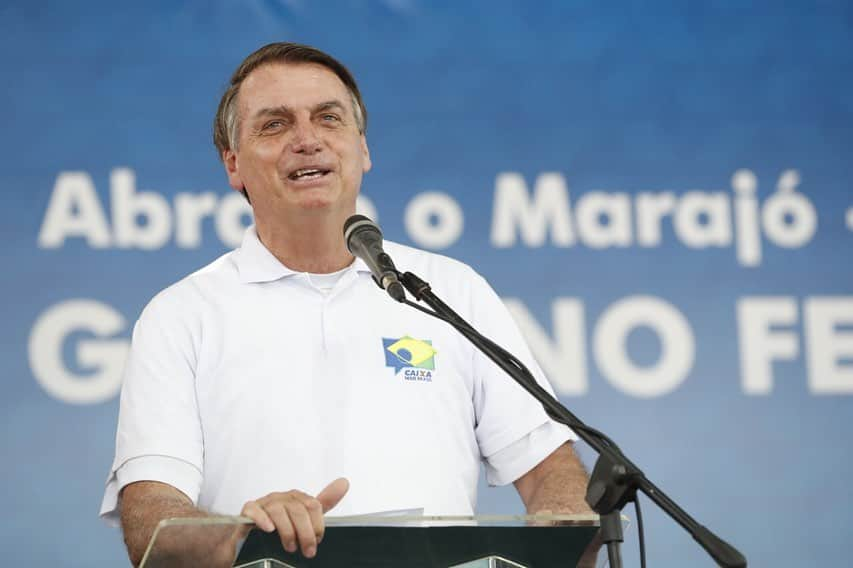 ジルマ・ルセフさんのインスタグラム写真 - (ジルマ・ルセフInstagram)「O Presidente Jair Bolsonaro cumpriu agenda no Pará nesta sexta-feira (9). Em Breves, participou da cerimônia de apresentação do Programa Abrace o Marajó e de iniciativas do Governo Federal em favor da região.  Foto: Alan Santos/PR」10月10日 0時29分 - presidenciadobrasil